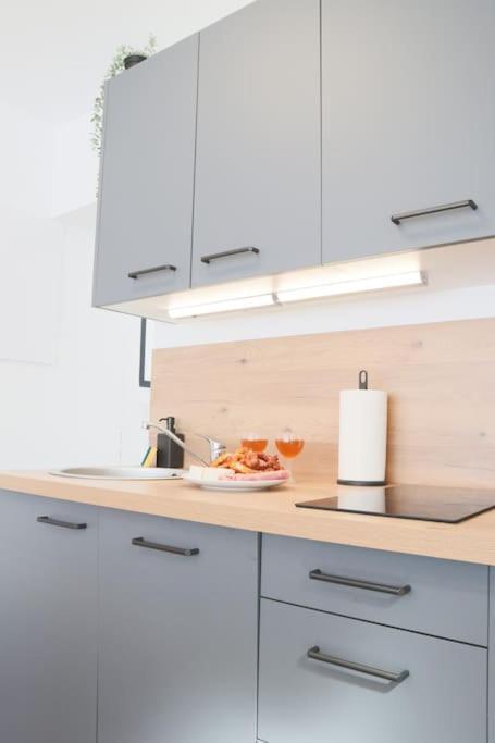 {Le Factory}, Proche Euroairport Apartment Saint-Louis  Bagian luar foto